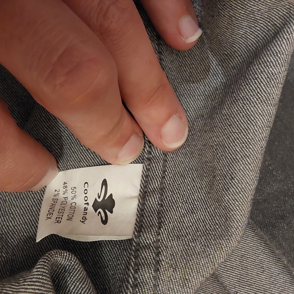 Coofandy Men's button down - Picture 3 of 3